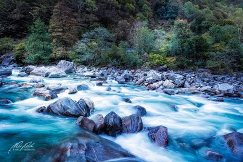 LBU010-08557-Tuerkisblaue-Verzasca